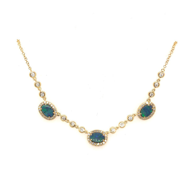 Shy Creation Yellow Gold Opal and Diamond Fashion Necklace