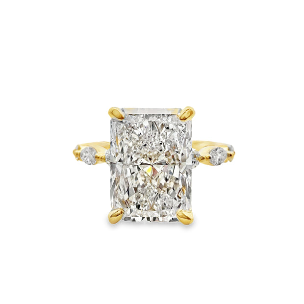 Lab Grown Yellow Gold Radiant Cut Diamond Engagement Ring