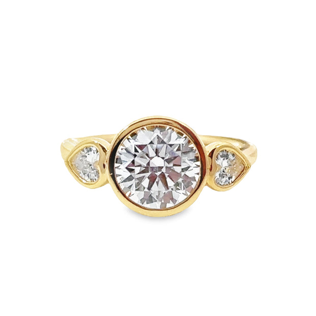Padis Classique Three Stone Engagement Ring