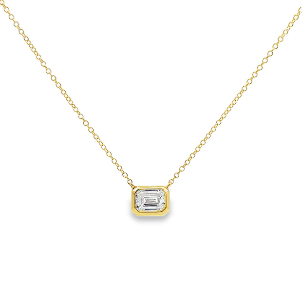 Lab Grown Yellow Gold Diamond Solitaire Necklace