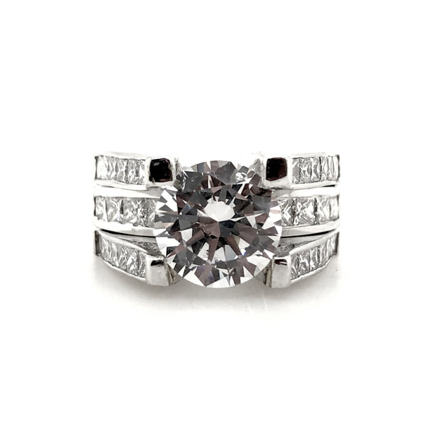 White Gold Diamond Engagement Ring