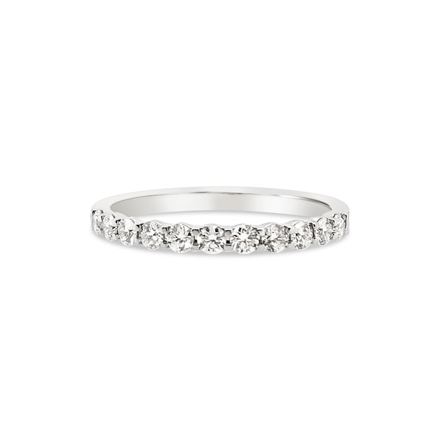 Memoire "Petite Prong" Diamond Wedding Band