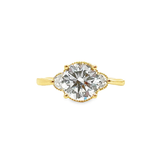 Padis Classique Three Stone Engagement Ring