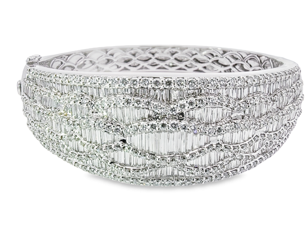 White Gold Diamond Bangle Bracelet